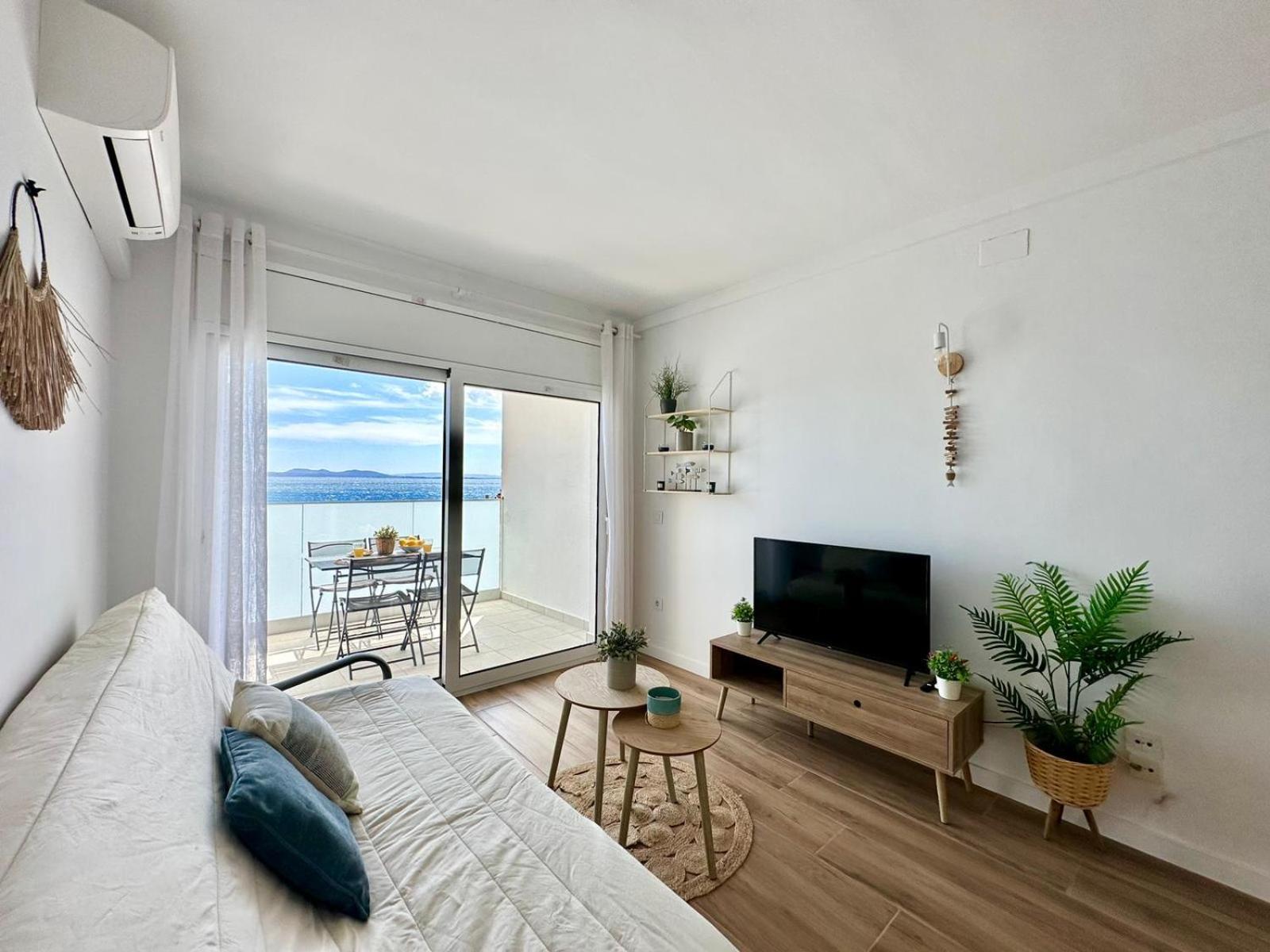 Meda Chica Apartment Росес Екстериор снимка