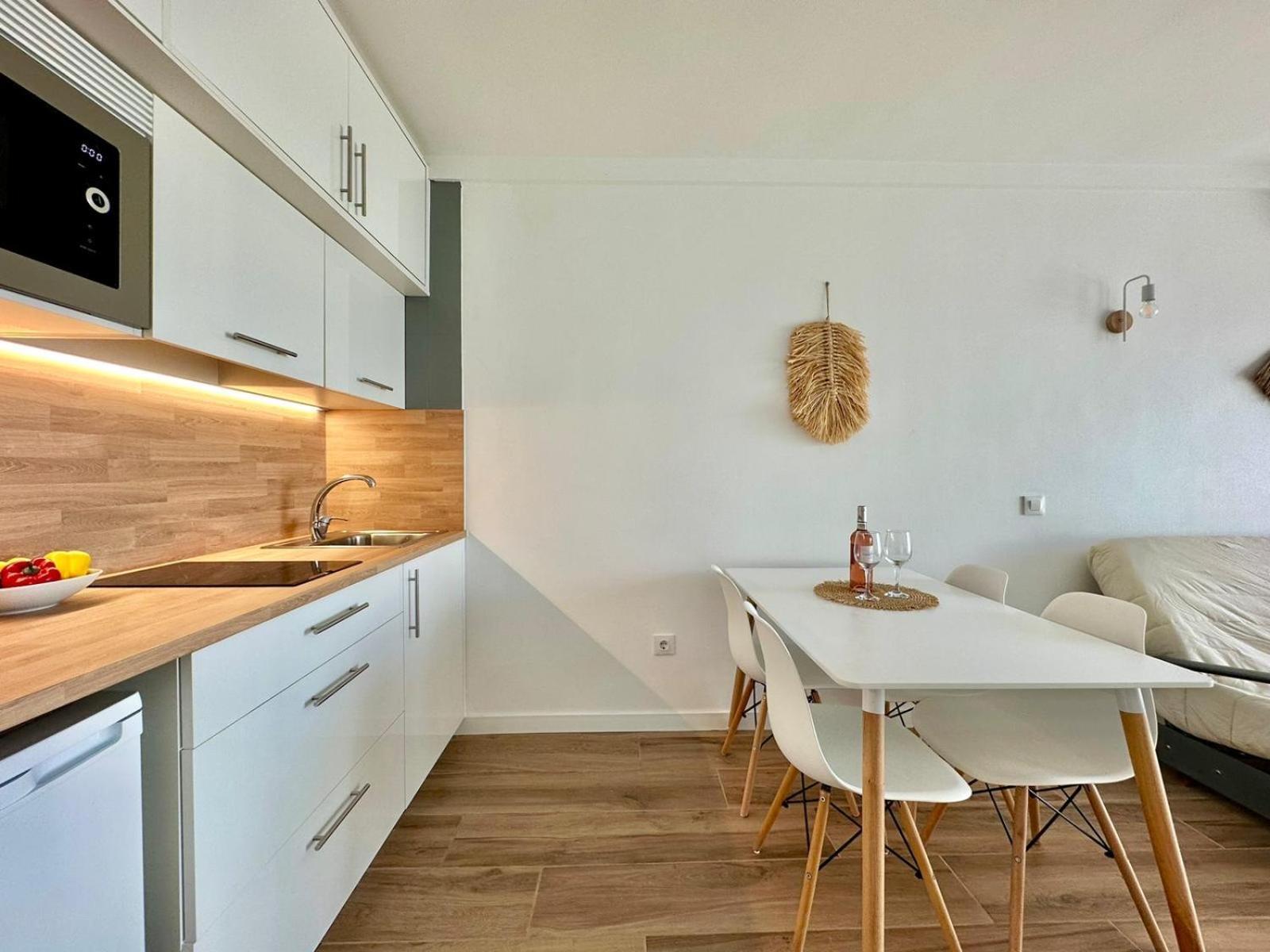 Meda Chica Apartment Росес Екстериор снимка